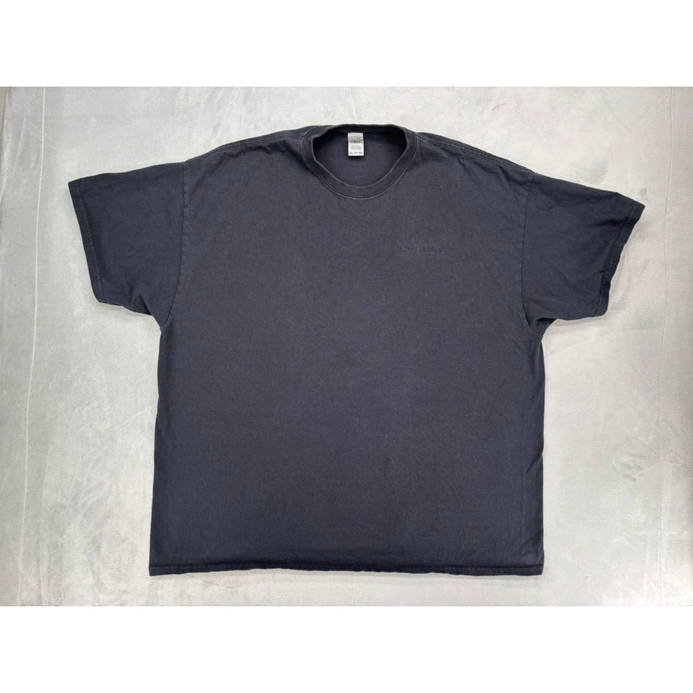 Gildan T-Shirt Mens 2XL Black VeryVeryBlack Embroidered Logo Streetwear Tee